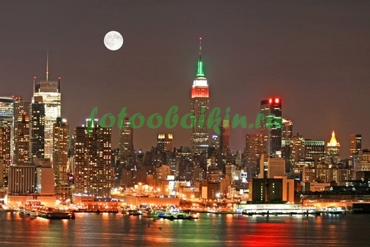 Фотоштора Луна над Нью-Йорке