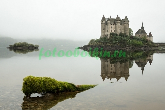 Фотоштора Замок в тумане