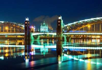 Модульная картина Большеохтинский мост ночью