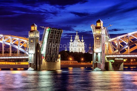 Модульная картина Большеохтинский мост
