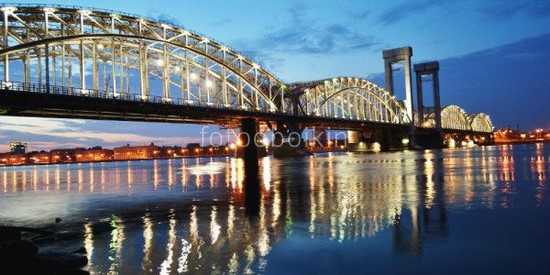Модульная картина Большеохтинский мост закат